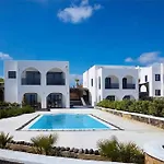 Villa Hideaway *