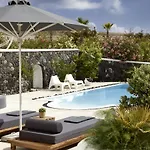 Villa Hideaway Firá