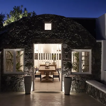 Villa Hideaway *