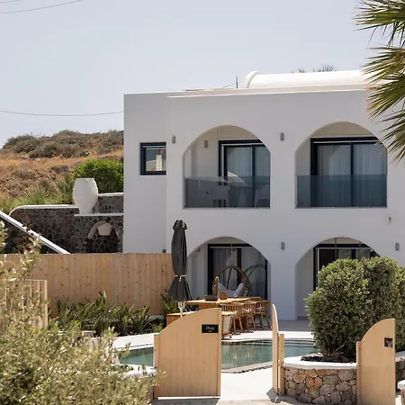 Hideaway Villa *