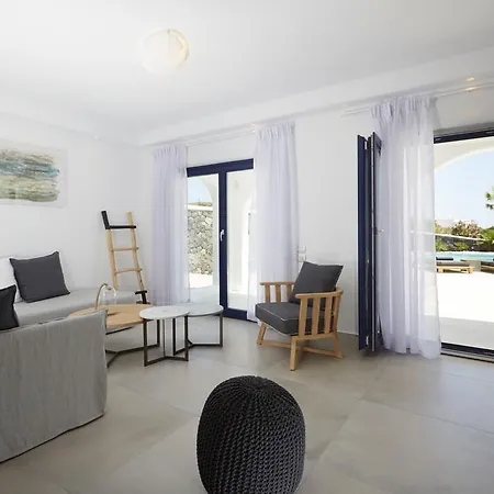 Villa Hideaway *