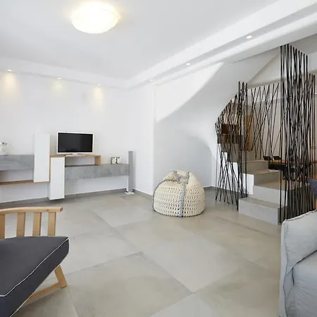 Villa Hideaway Fira (Santorini)