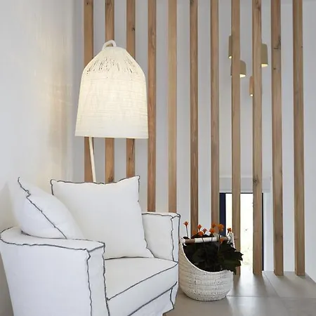 Villa Hideaway Fira (Santorini)