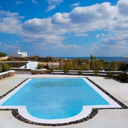 Villa Hideaway *