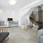 Вилла Hideaway Тира