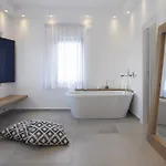 Villa Hideaway *