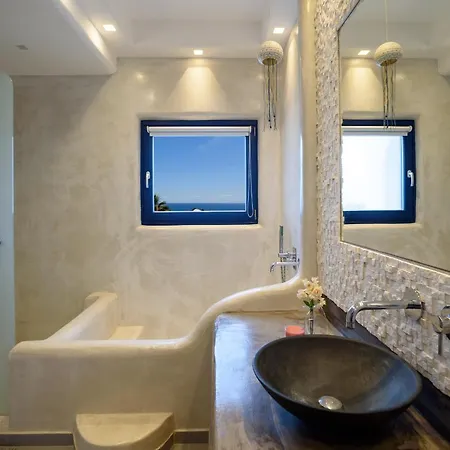 Hideaway By Mr And Mrs White Villa Fira (Santorini)